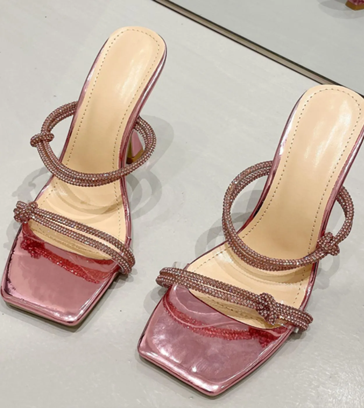 2023 donne sottili 10 cm tacchi alti diapositive Bling strass rosa pantofole punta quadrata di cristallo diapositive Lady Party