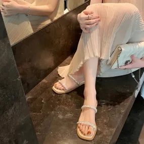 Pantofole imbottite con suola piatta con doppia parola lucida e punta quadrata semplice nuovo stile estivo per le donne da indos